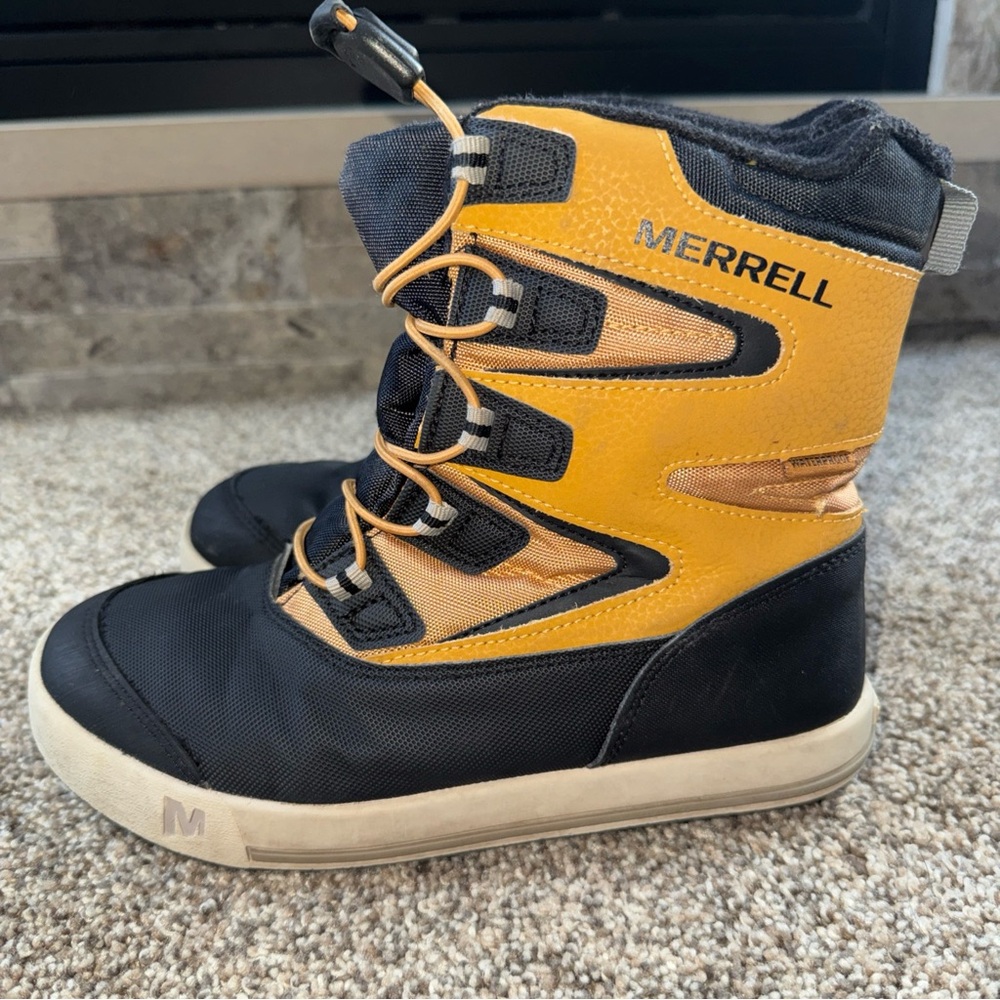 The North Face Merrell Big Kids Size 3M Winter Snow Boots -25F Waterproof